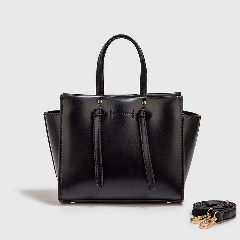 The Victoria Tote