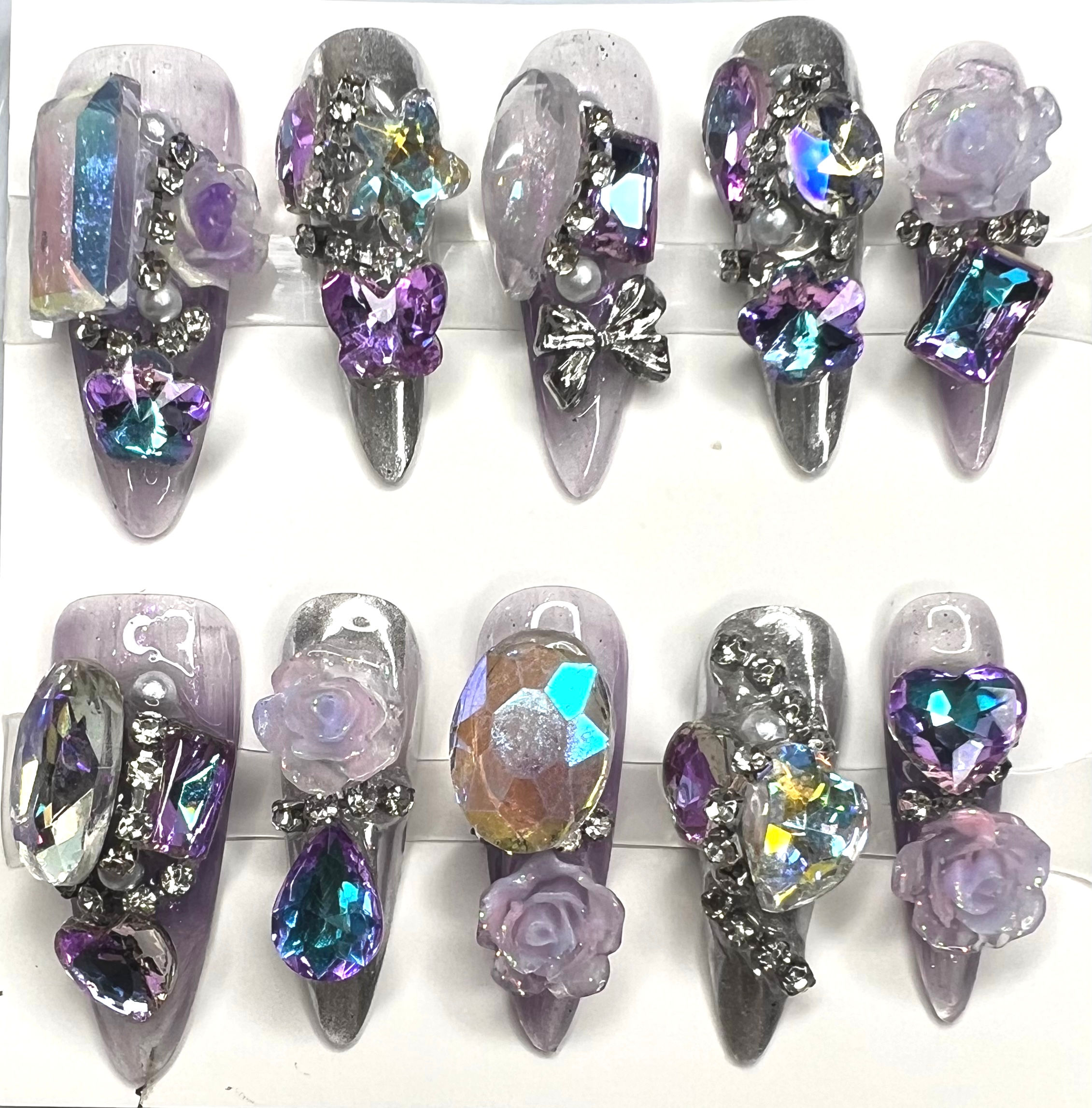 Long, Stiletto Style Handmade Luxury Press-On Nails – Size: Medium.