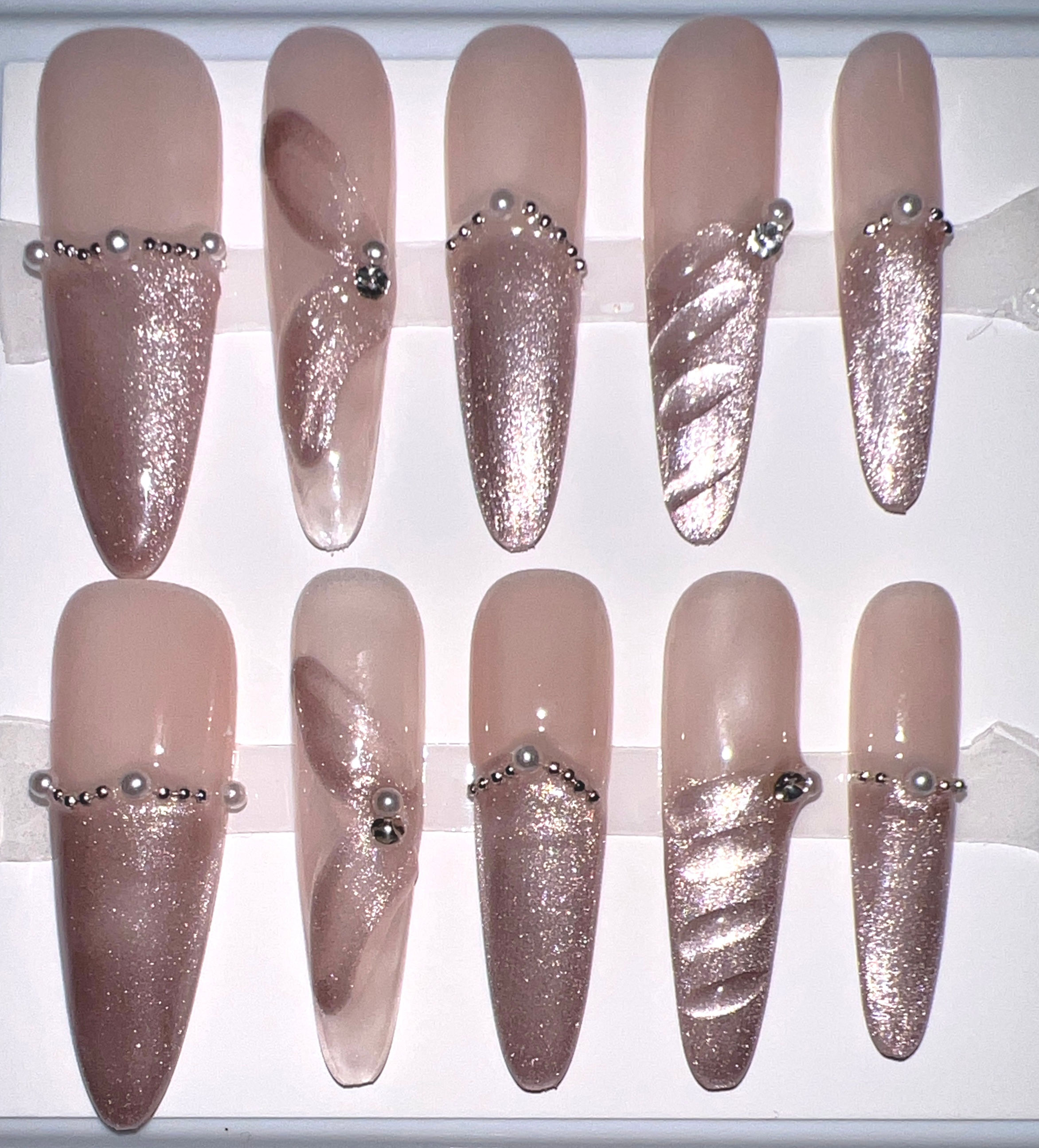 X-Long, Almond Style Handmade Press On Nails – Size: Small