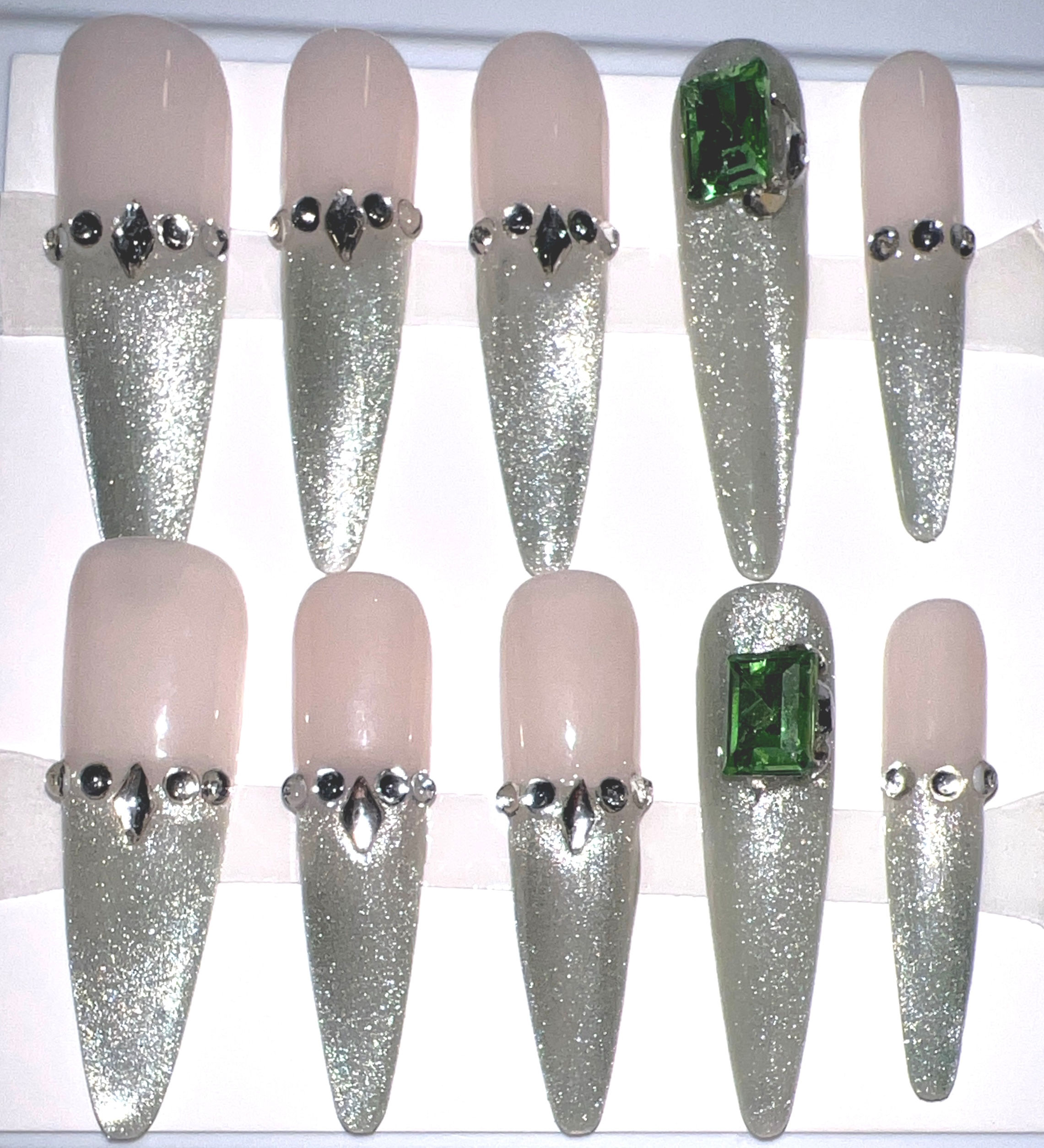 X-Long, Almond Style Handmade Press On Nails – Size: Large 