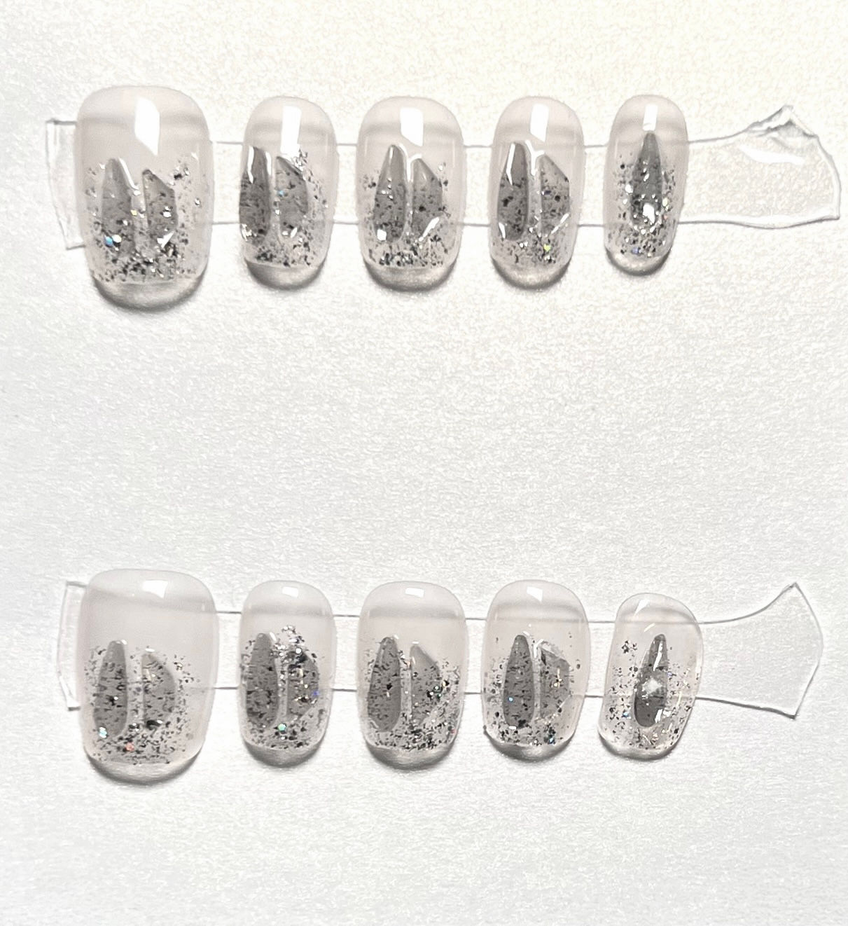 Short, Oval Style Handmade Press On Nails - Size: Small