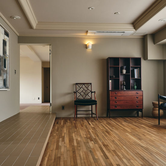 ROOM 2