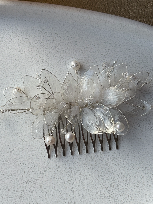 peigne mariée transparent et argenté