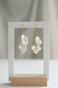 boucles d'oreilles mariée pendante porcelaine "Lya"
