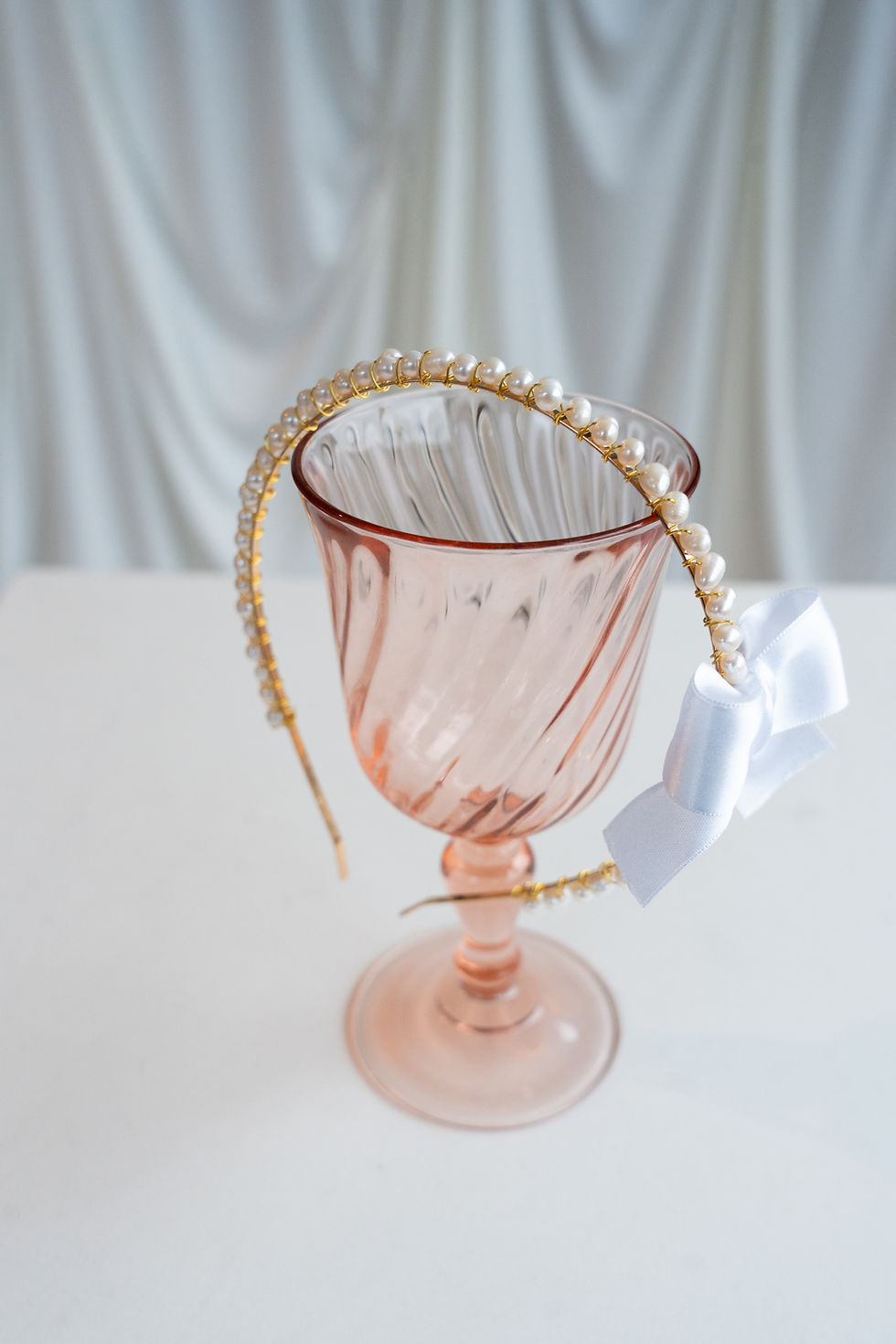 serre tête mariée perles et noeud en satin