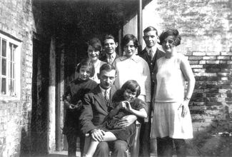The Furmidge family in about 1930