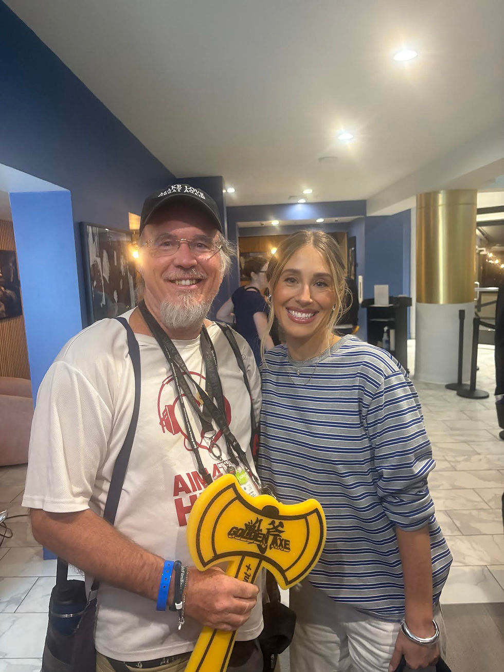 Hanging out w/Lisa Gilroy