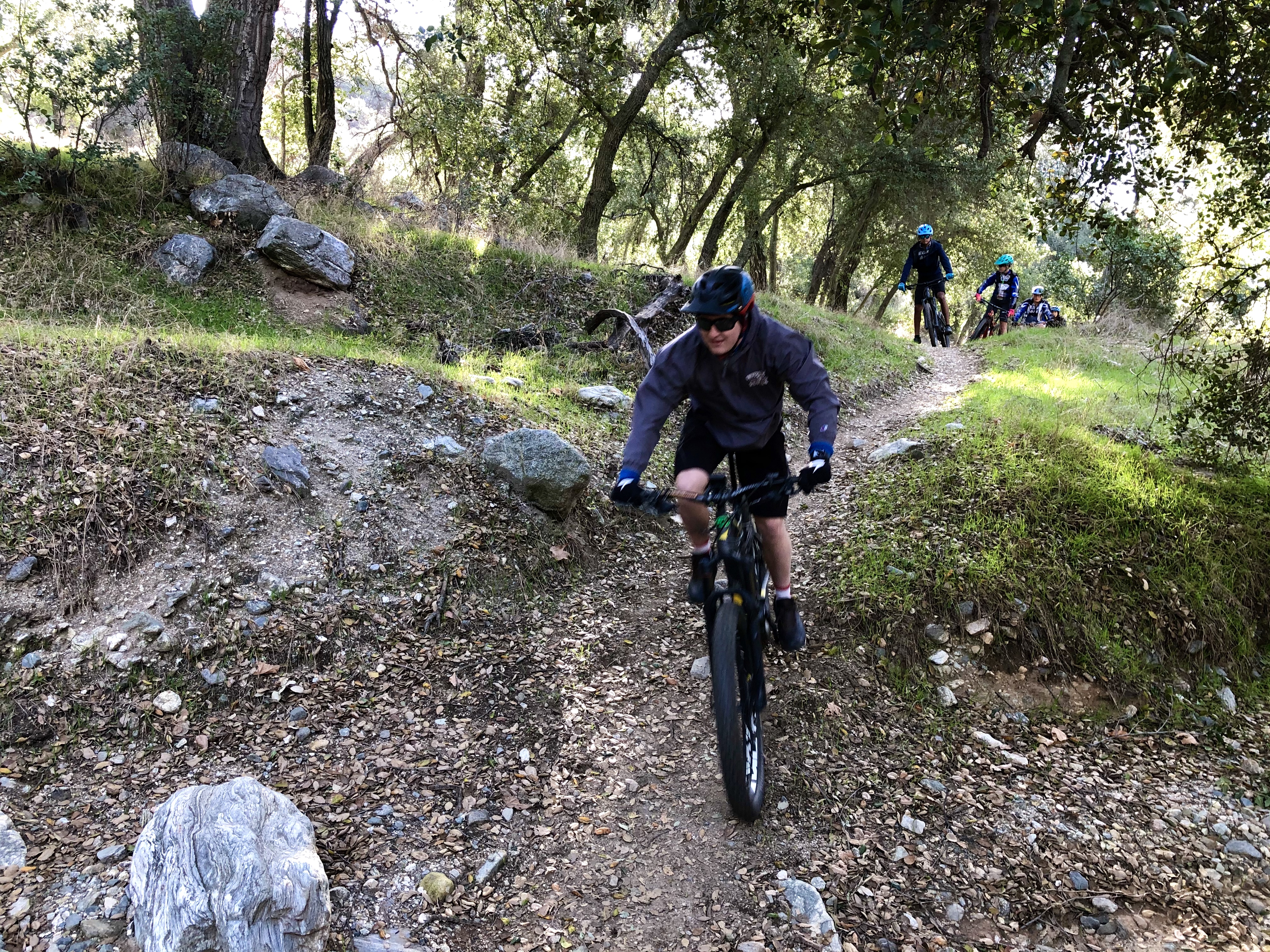 26B42C37-BE24-4C50-A990-AF08BAE7A06B