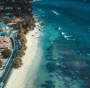 High-end short-term rental services