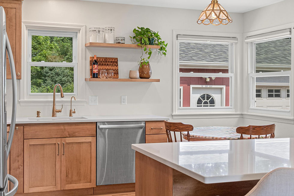 1615 Hammond Rd, White Bear Township, MN-4.jpg
