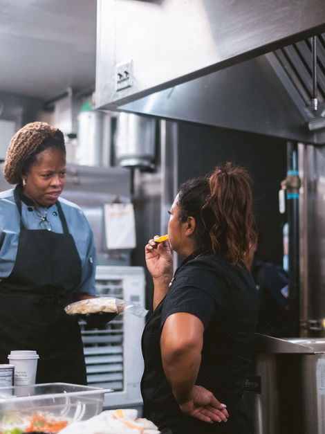 Chef Lenora Taco Tues BTS5731