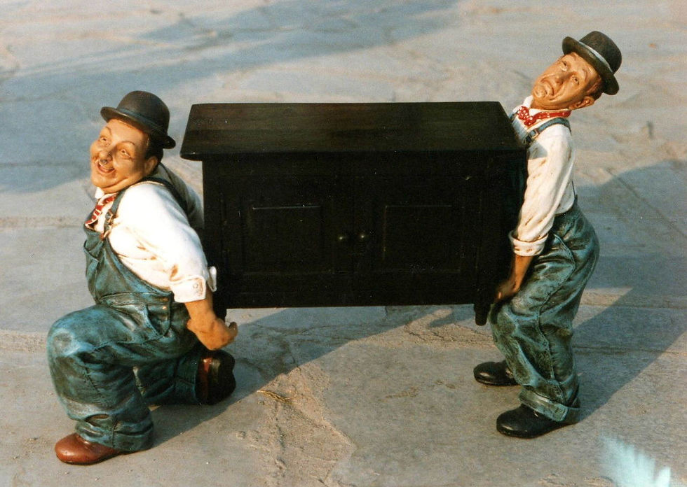 Laurel and Hardy with chest