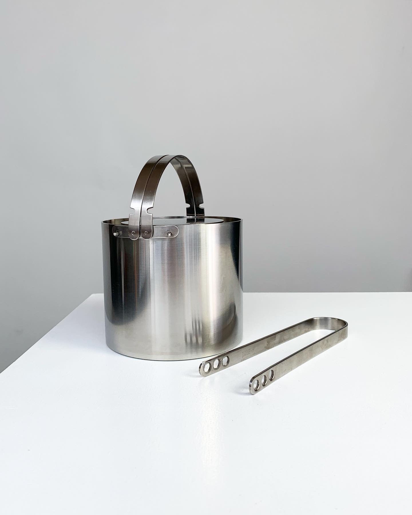 Arne Jacobsen Ice Bucket Cylinda Line Stelton 1970s