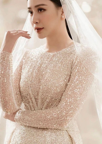 Heavily beaded wedding dress | Bellascollection Heavily beaded wedding dress | Bellascollection