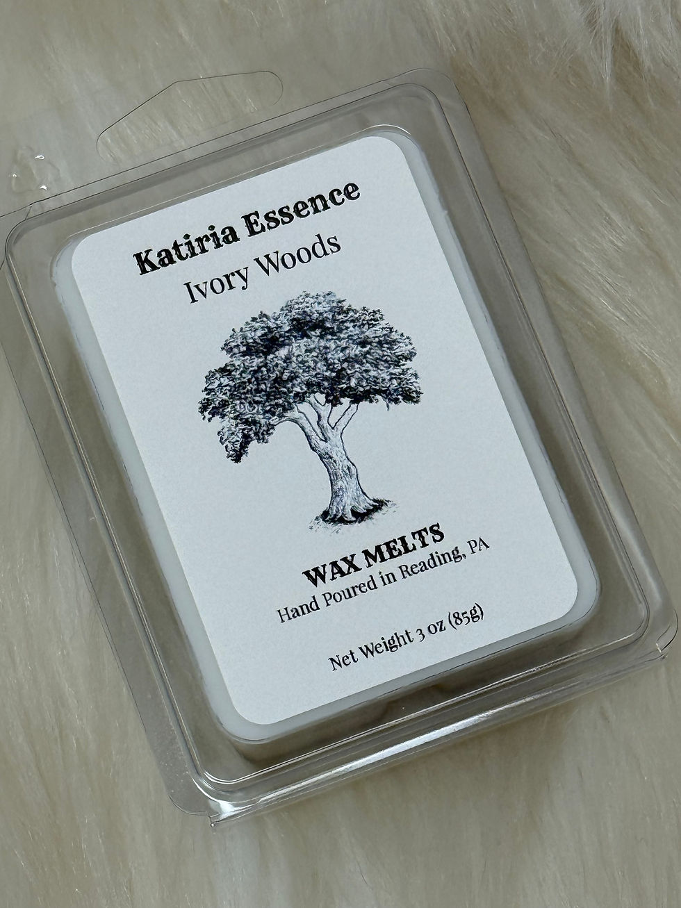 Thumbnail: Ivory Woods Wax Melt