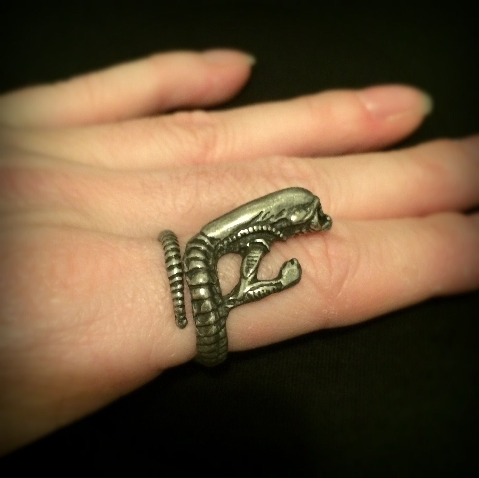 Alien Ring