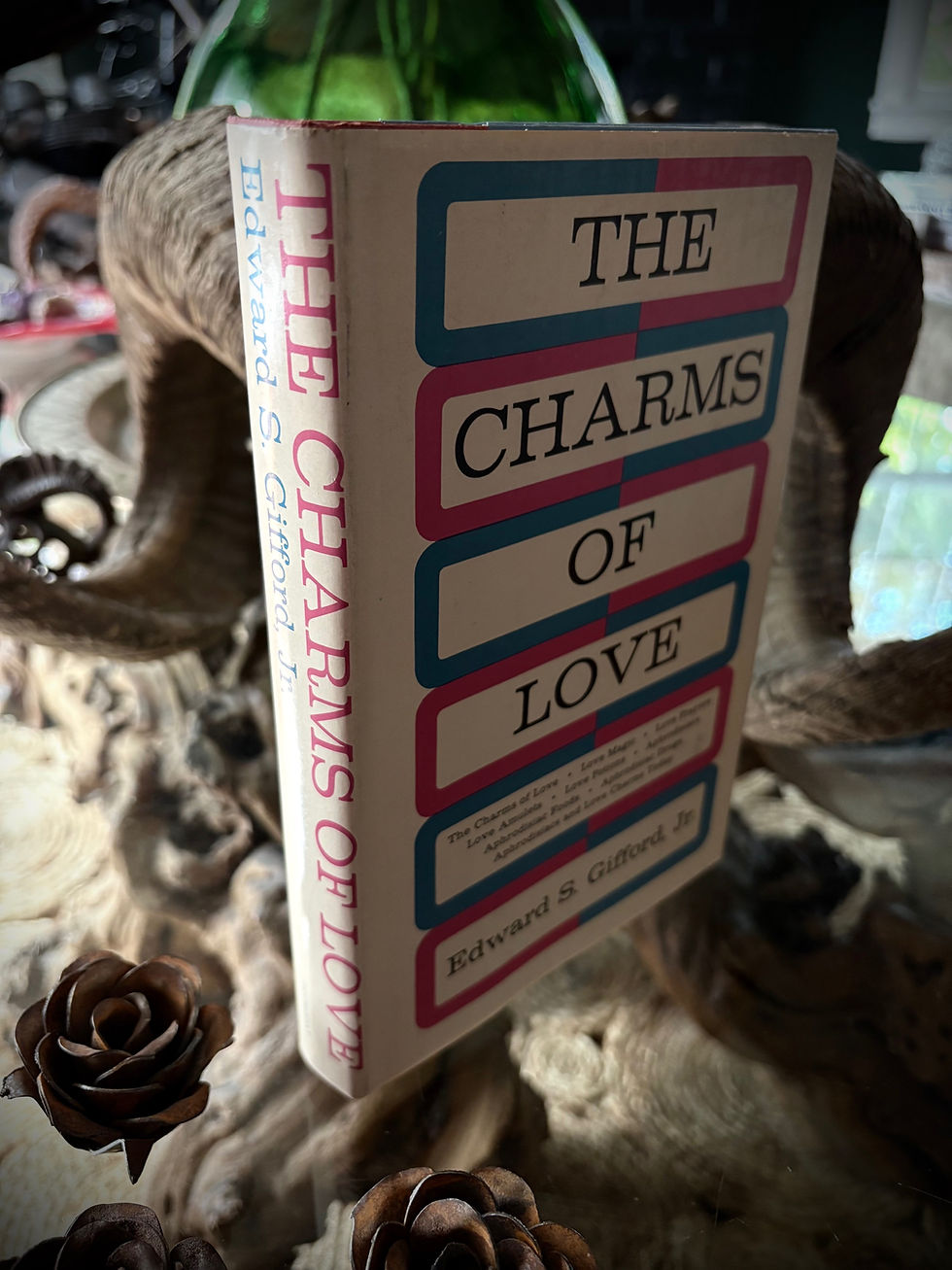 Thumbnail: 1940 THE CHARMS OF LOVE