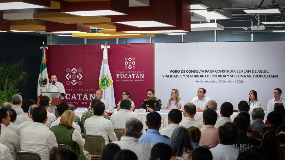 Arranca Plan para Transformar Mérida: Huacho Díaz Abre Foros Ciudadanos