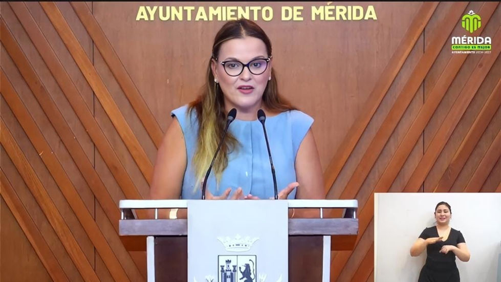 Cecilia Patrón se Desmarca de la Polémica con Renán Barrera