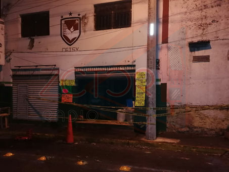 Incendio en comercio de abarrotes y frutas