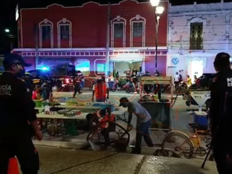 Flamazo en puesto ambulante deja tres heridos