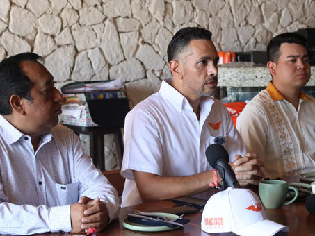 El candidato a Diputado Federal por el Distrito 4 Plantea su Proyecto que llevará al Congreso de la Unión