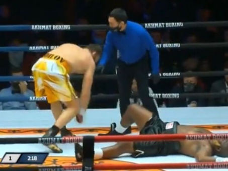 Boxeador africano protagoniza el nocaut más polémico del mundo, ¿se dejó perder?