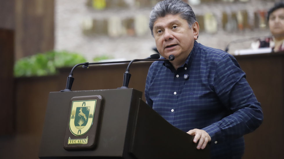 Gaspar Quintal Impulsa Reforma para Eliminar la Criminalización de Personas con VIH