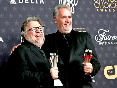 Guillermo del Toro va por buen camino, se anota un nuevo triunfo