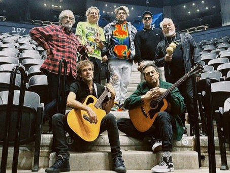 Luis Miguel sorprende en concierto de Los Auténticos Decadentes