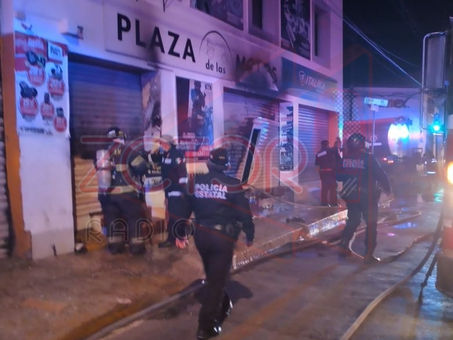 Se incendia comercio en el centro de Mérida