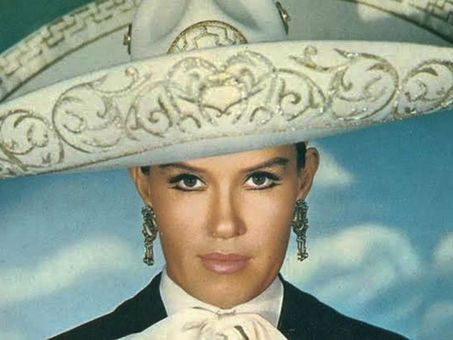 Lucha Villa: Era la cantante más guapa del género ranchero