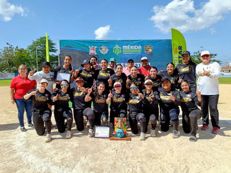 Vaqueras de Coatzacoalcos se coronan campeonas en la Copa Yucatán