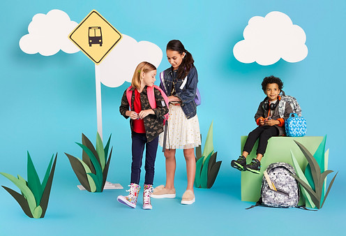 LR1007_SR_Jet_Sam_Robinson_BTS_Bus_02085