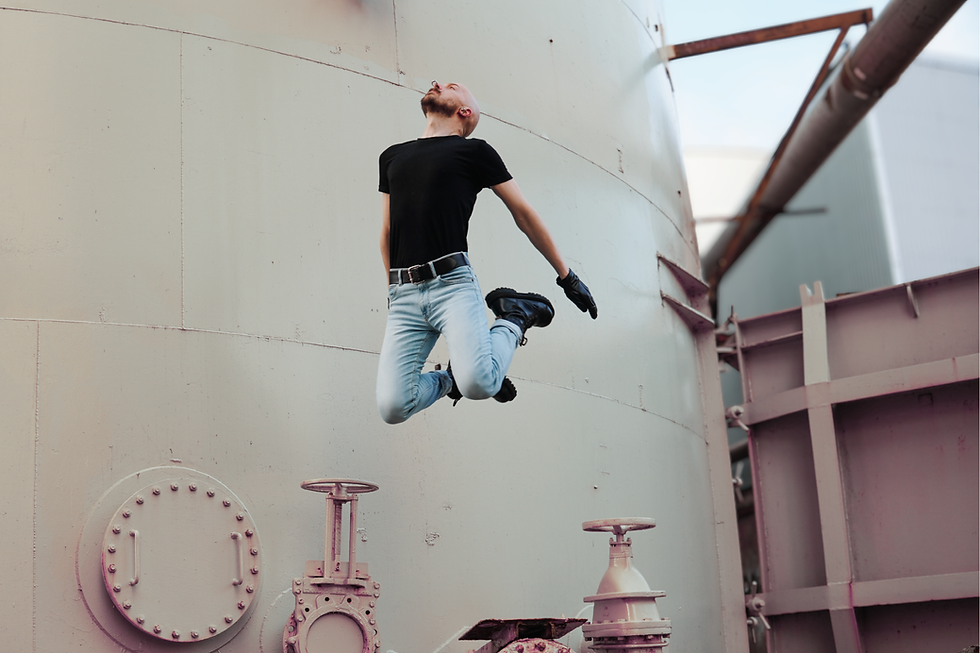 Foto1_ He, Siren_ (2025) (7).png