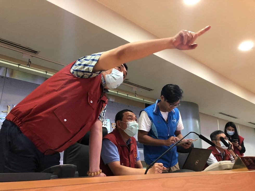 氣象顧問為縣市首長提供劇烈天氣的諮詢服務