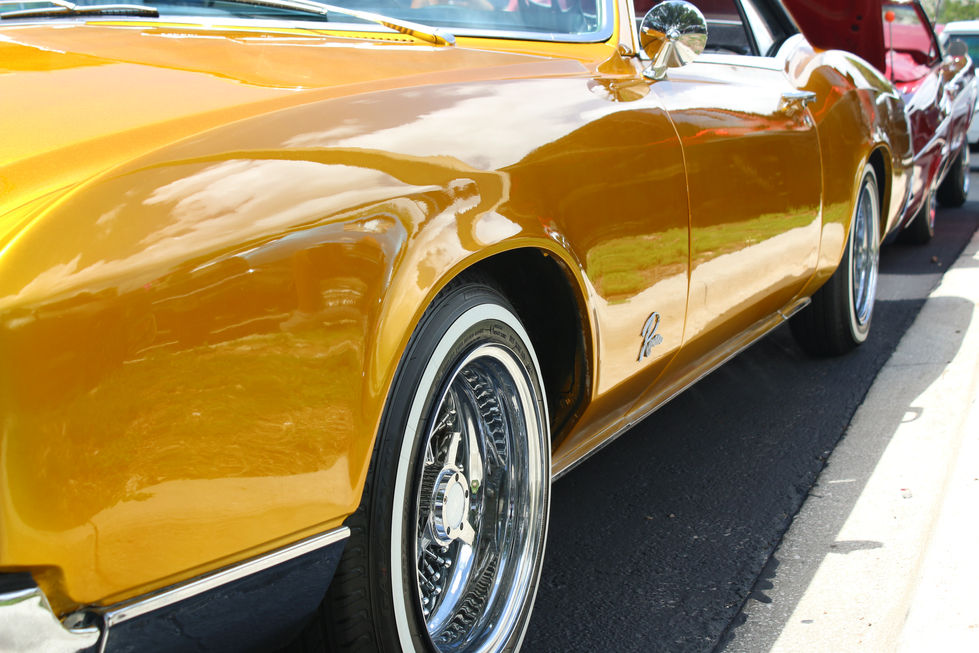 2nd Generation Buick Riviera Front 3/4