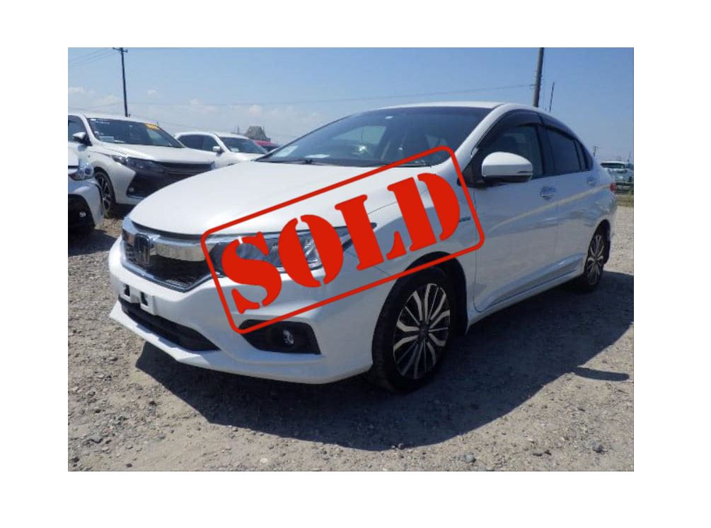 2020 Honda Grace EX Pkg