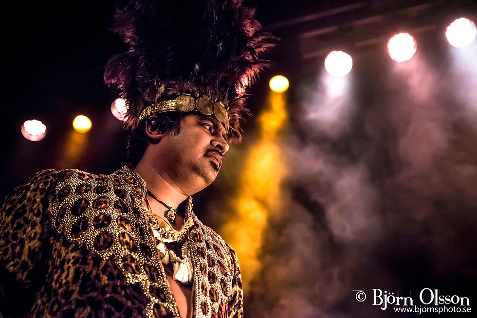King Khan & The Shrines