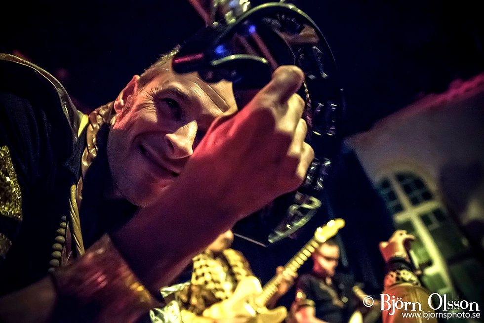 King Khan & The Shrines