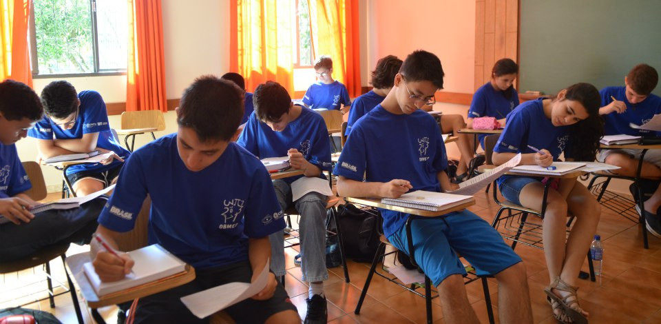Três estudantes do Ceará e um de São Paulo foram os responsáveis pelas medalhas brasileiras - Foto: Elza Fiuza/Agência Brasil