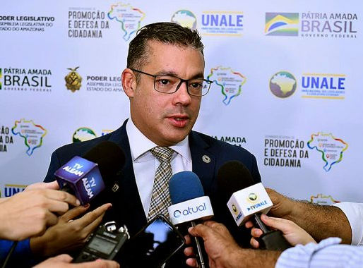 “Substituição da Zona Franca não é o caminho”, afirma Josué Neto