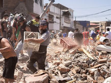 Forte terremoto deixa pelo menos 20 mortos na Colômbia