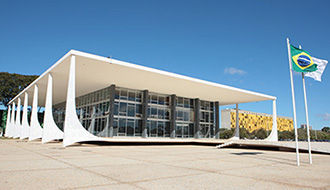 Plenário julga constitucional emenda que extinguiu Tribunal de Contas dos Municípios do CE