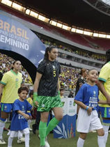 Seleção feminina estreia no Beira-Rio em amistoso contra Argentina