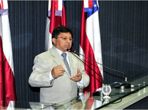 Sinésio Campos comenta resultado da eleição e critica institutos de pesquisas