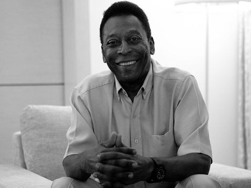 Projeto inclui Pelé no Livro dos Heróis e Heroínas na Pátria
