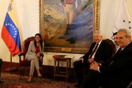 Parlamentares presta solidariedade à Venezuela nesta sexta (15) / Agência Venezuelana de Notícia