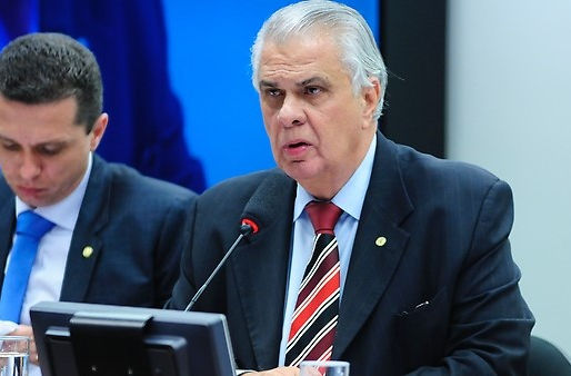 Relator recomenda prosseguimento de representação contra o presidente da Câmara