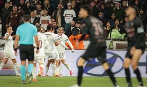 Fluminense leva susto, mas é 1º classificado à semi da Libertadores